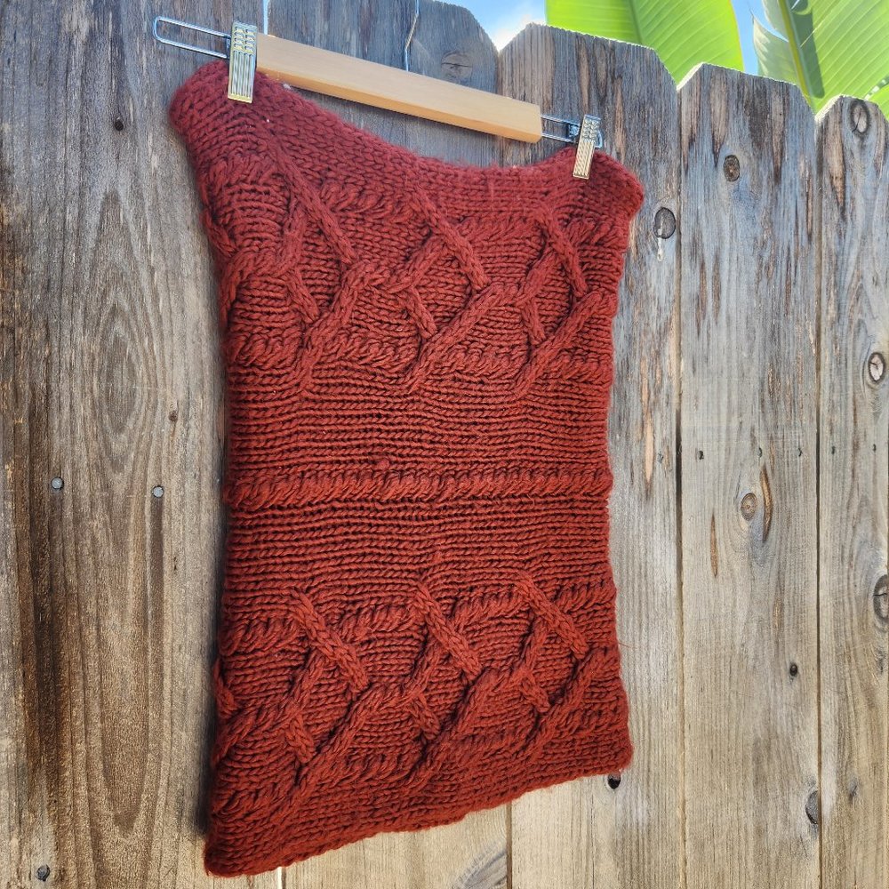 Infiniti Scarf